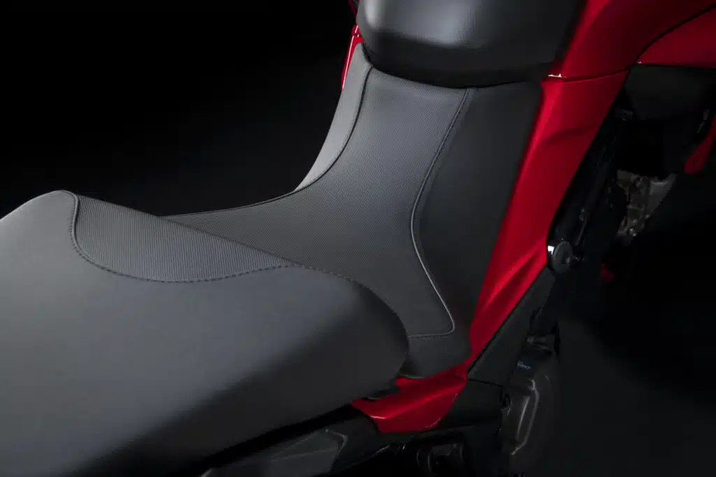 2022-ducati-multistrada-v2-lineup-first-look-adventure-touring-motorcycle-37 svg+xml;charset=utf